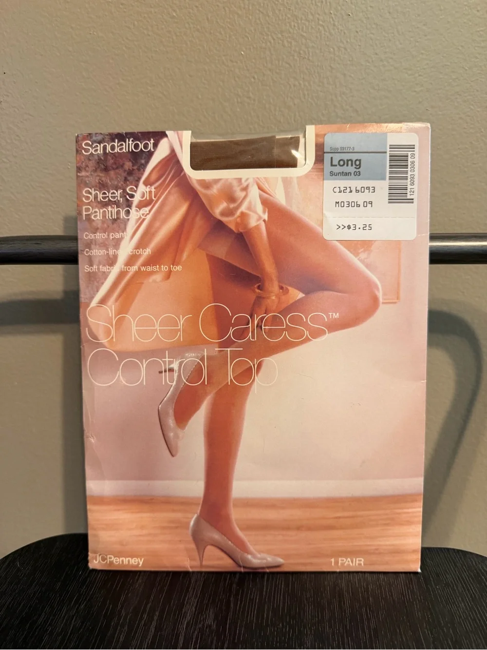Vintage JCPenney Sheer Caress Control Top Pantyhose Long Suntan 03 NOS